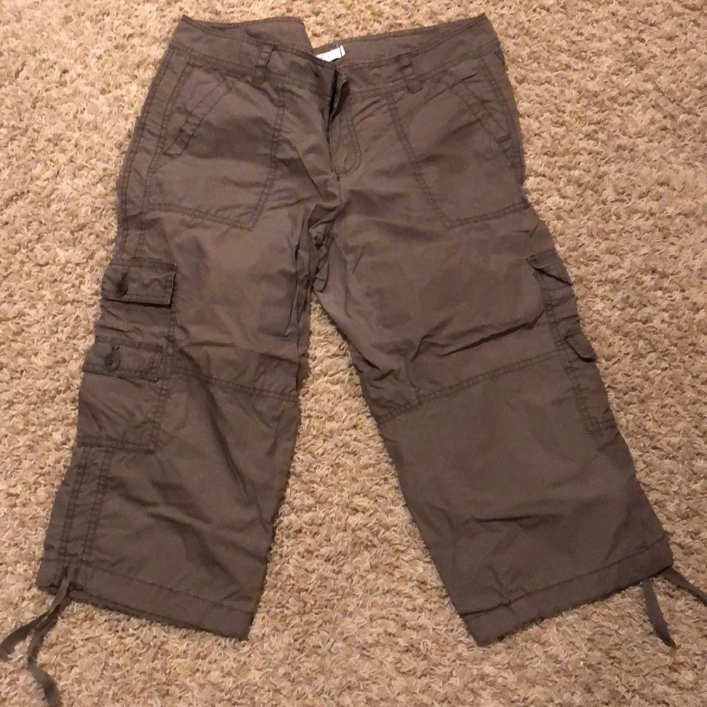 Ann Taylor army green capris
